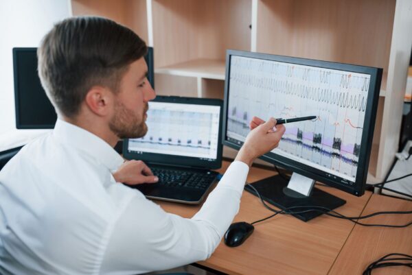 Research on Carbon Intensity Software and Its Impact